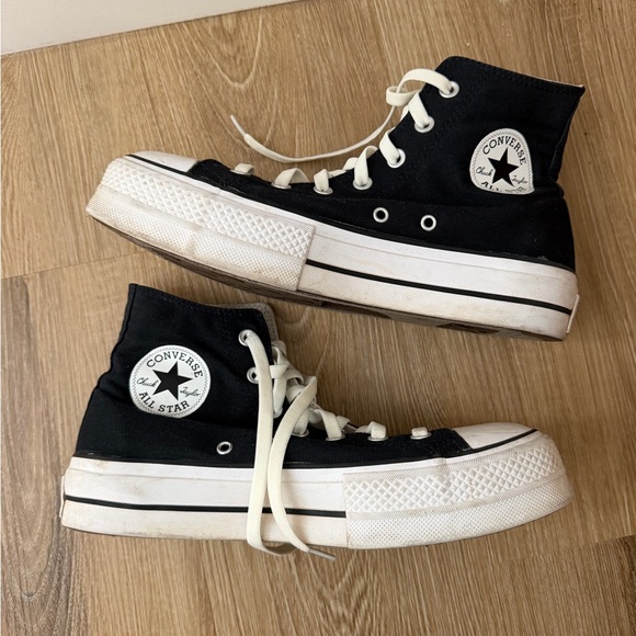 Chuck Taylor All Star Lift Platform Canvas - Picture 2 of 5